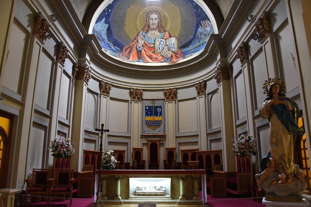 02C The Altar With Christ In The Cupola Of The Sacred Heart Cathedral In Punta Arenas Chile